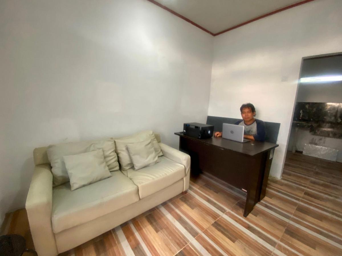 Express O 92147 Nia Residence Depok Bagian luar foto