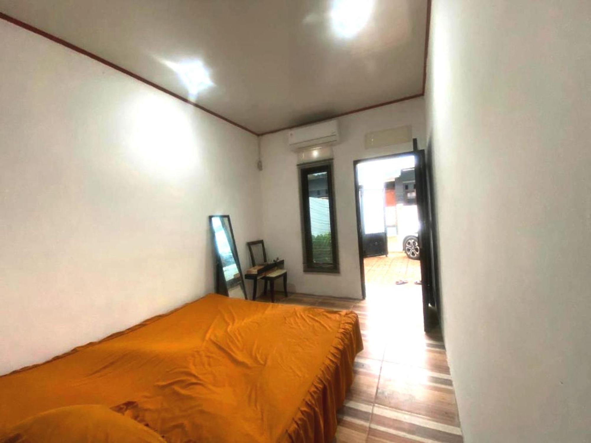 Express O 92147 Nia Residence Depok Bagian luar foto